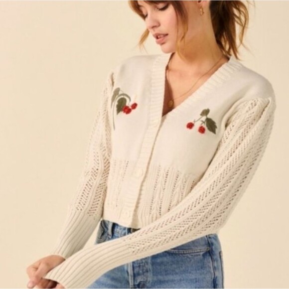 Rouje JoJo Cardigan in Ecru with Floral Embroidery Size 6 ~ Clean / No Flaws - Picture 6 of 6